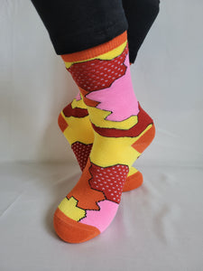 Random Pattern w/Dots Crew Sock (Orange)