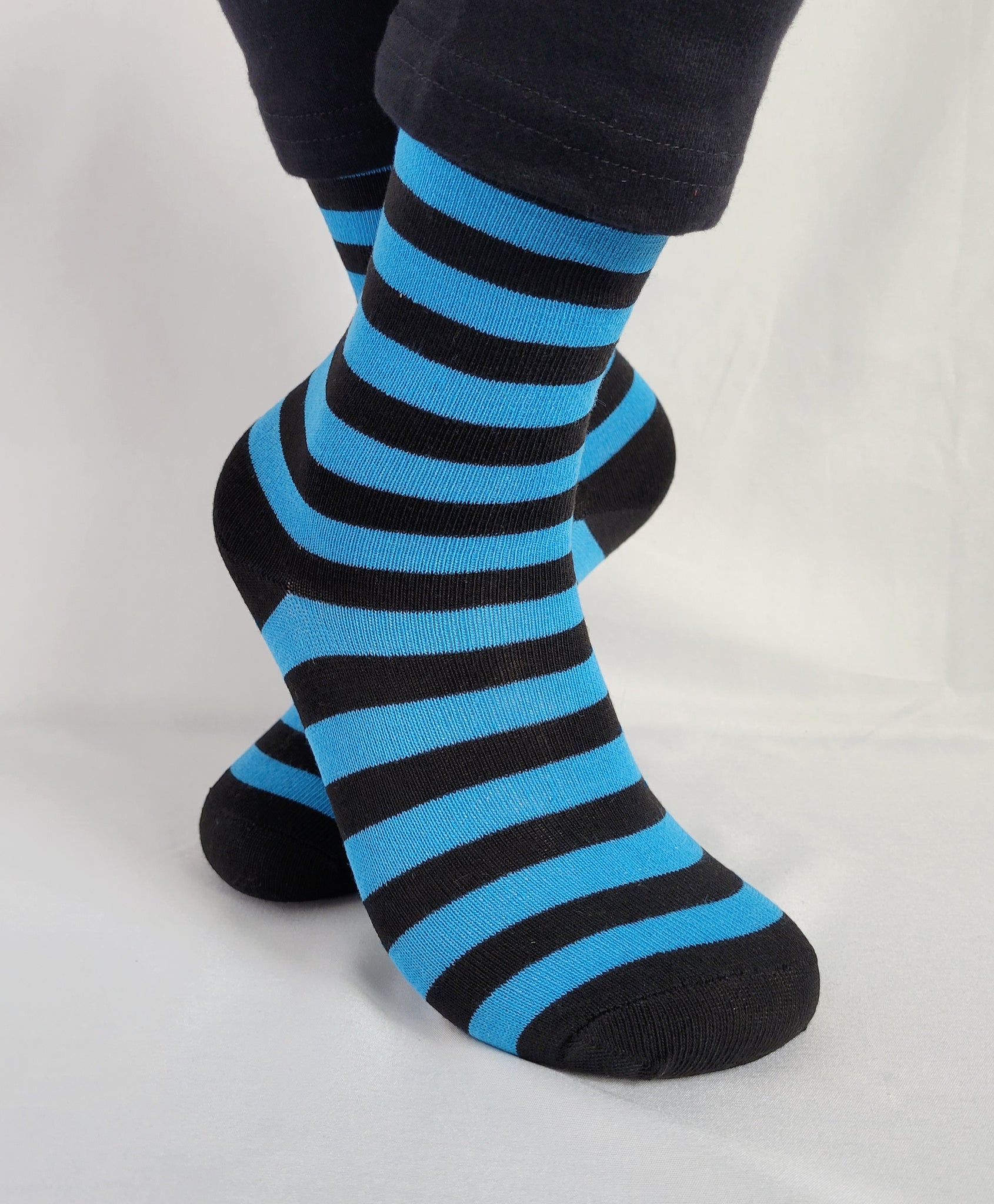 Stripe Design Crew Sock (Blue)